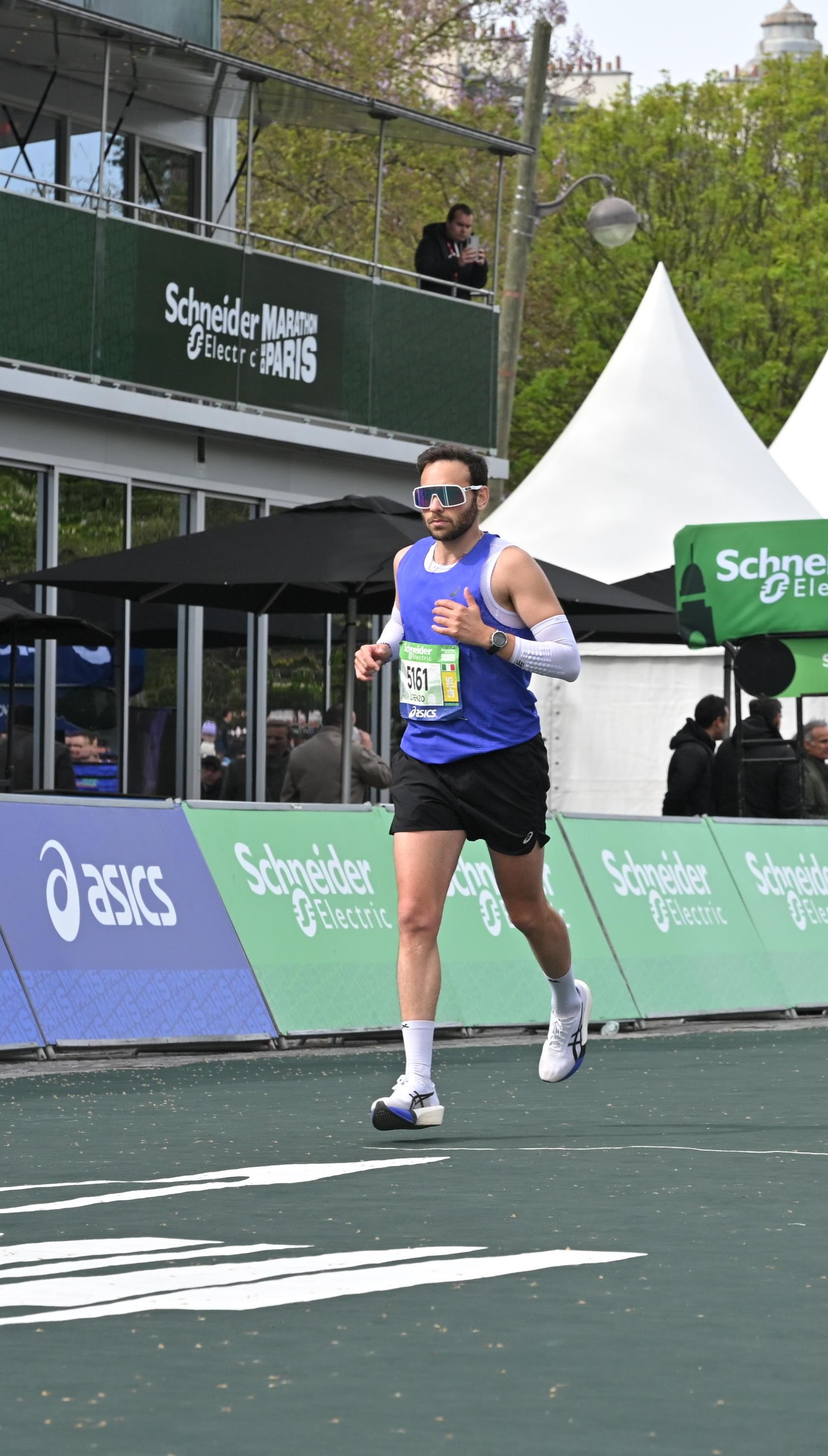 Lorenzo Valenti alla Maratona di Parigi